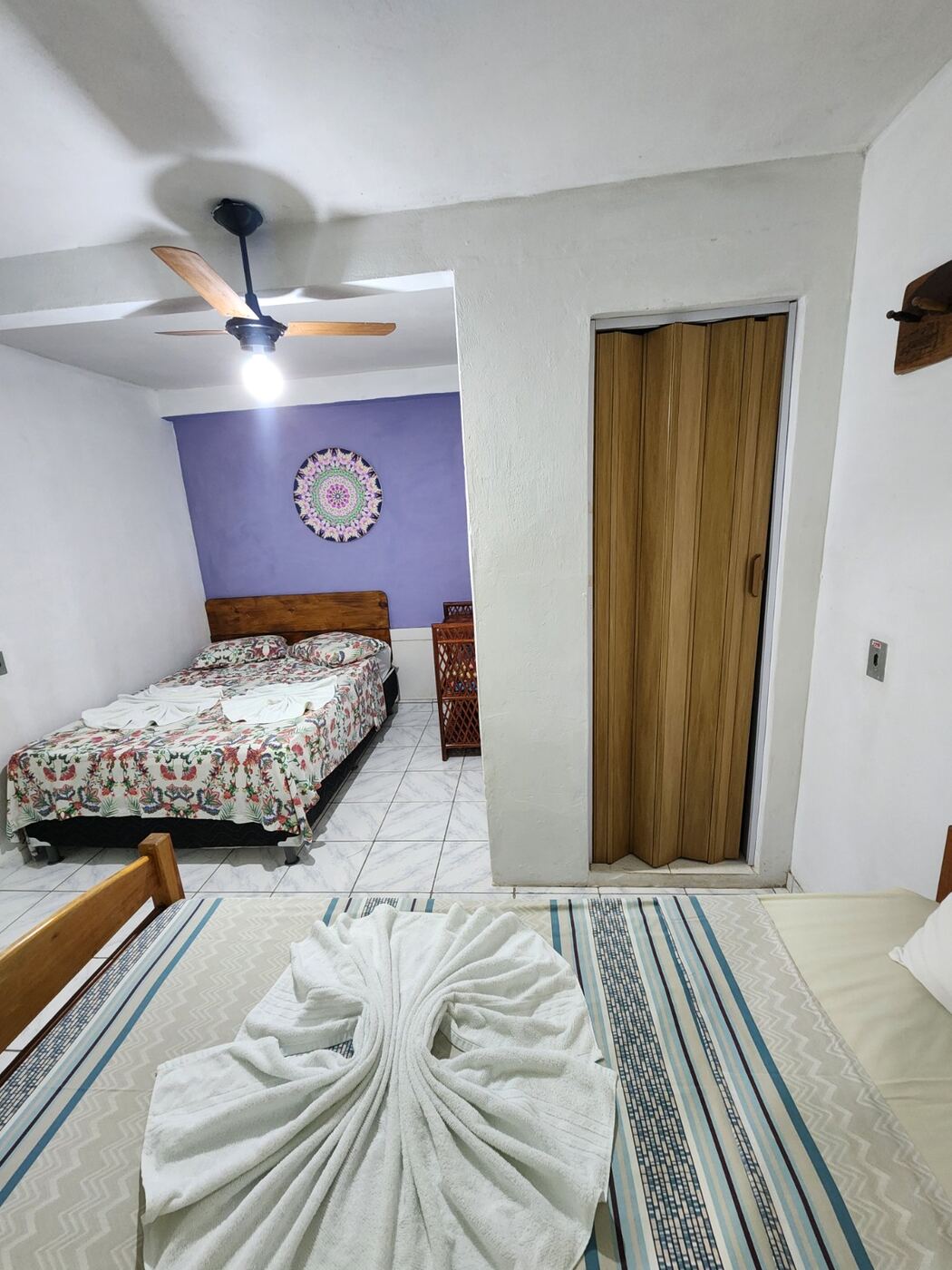 Quarto Triplo Econômico da Pousada Velho Garimpo
